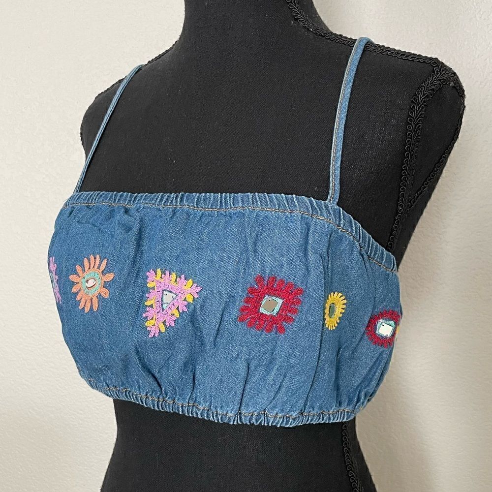 NWT Zara Embroidered Crop Top - Picture 3 of 11